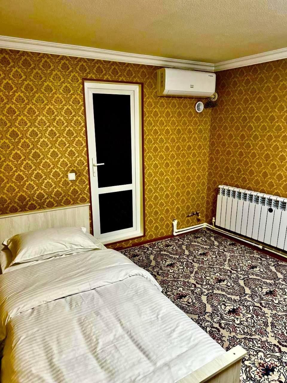 Aisha Guest House Samarcanda Habitación foto